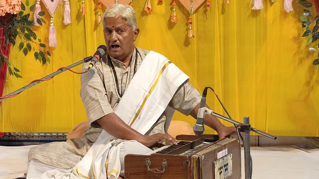 Fifth Day of Ram Katha at Geeta Bhawan Ramcharitmanas is a scripture of selfreflection Acharya Kavita Kant Vajpayee